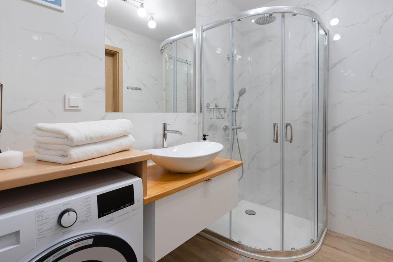 Ina Rent - Przystan Letnica * Gdańsk