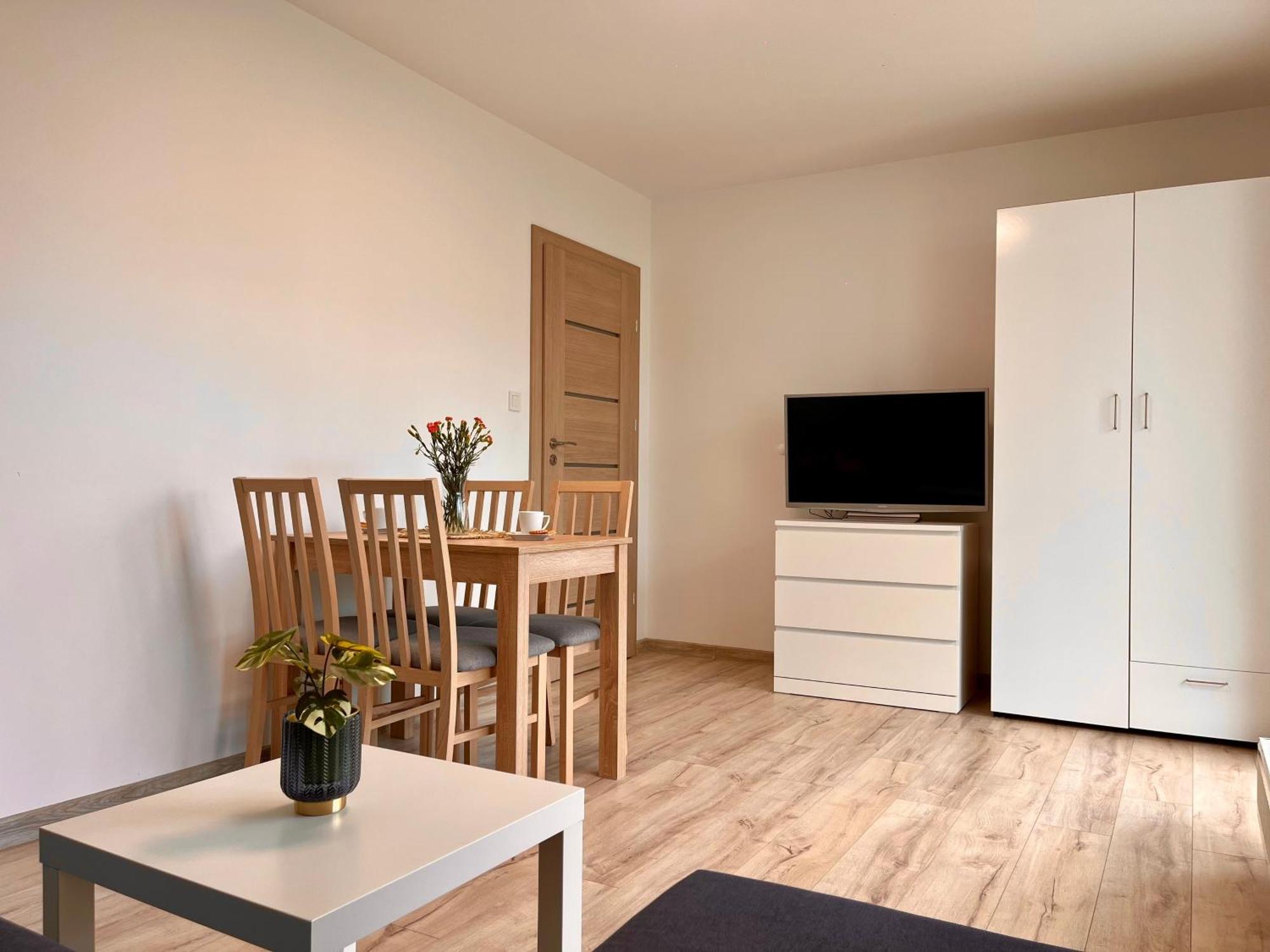Ina Rent - Przystan Letnica Gdańsk